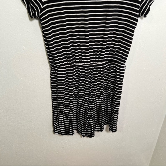 Gap Short Sleeve Wrap Romper Black White Stripes S - Picture 8 of 11
